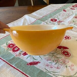 Pyrex orange Mixing Bowl